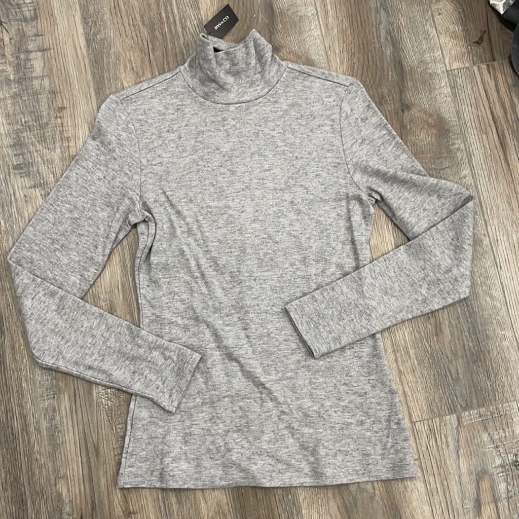 Bnwt Turtle Neck